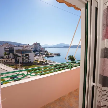 Sunny's Side Saranda