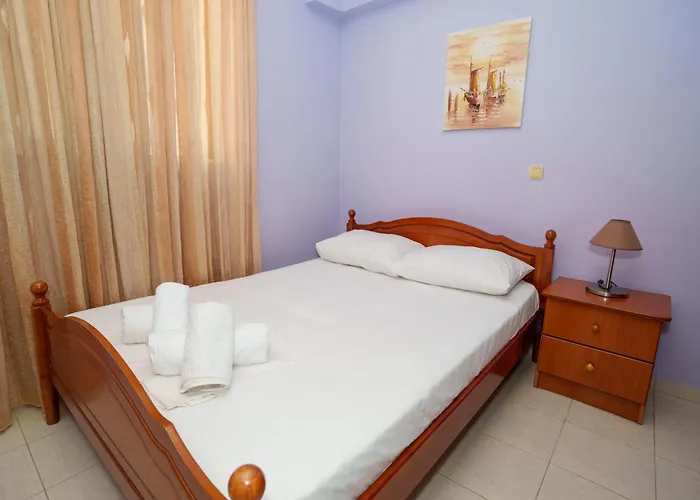 Sunny's Side Saranda